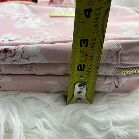 YUMI KIM Makeup Bag - Picture 9 of 9